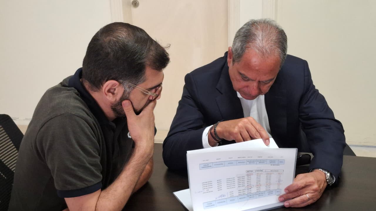 معايناً منشآت النفط والخزانات والمرابط... الصدي من الزهراني: نعمل على الاستفادة إقتصادياً من كل القدرات والأصول الاستراتيجية معايناً منشآت النفط والخزانات والمرابط... الصدي من الزهراني: نعمل على الاستفادة إقتصادياً من كل القدرات والأصول الاستراتيجية